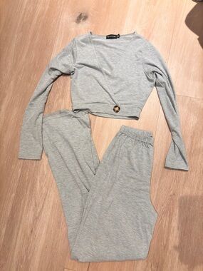 Pretty little thing Gray Two-Piece Loungewear Set